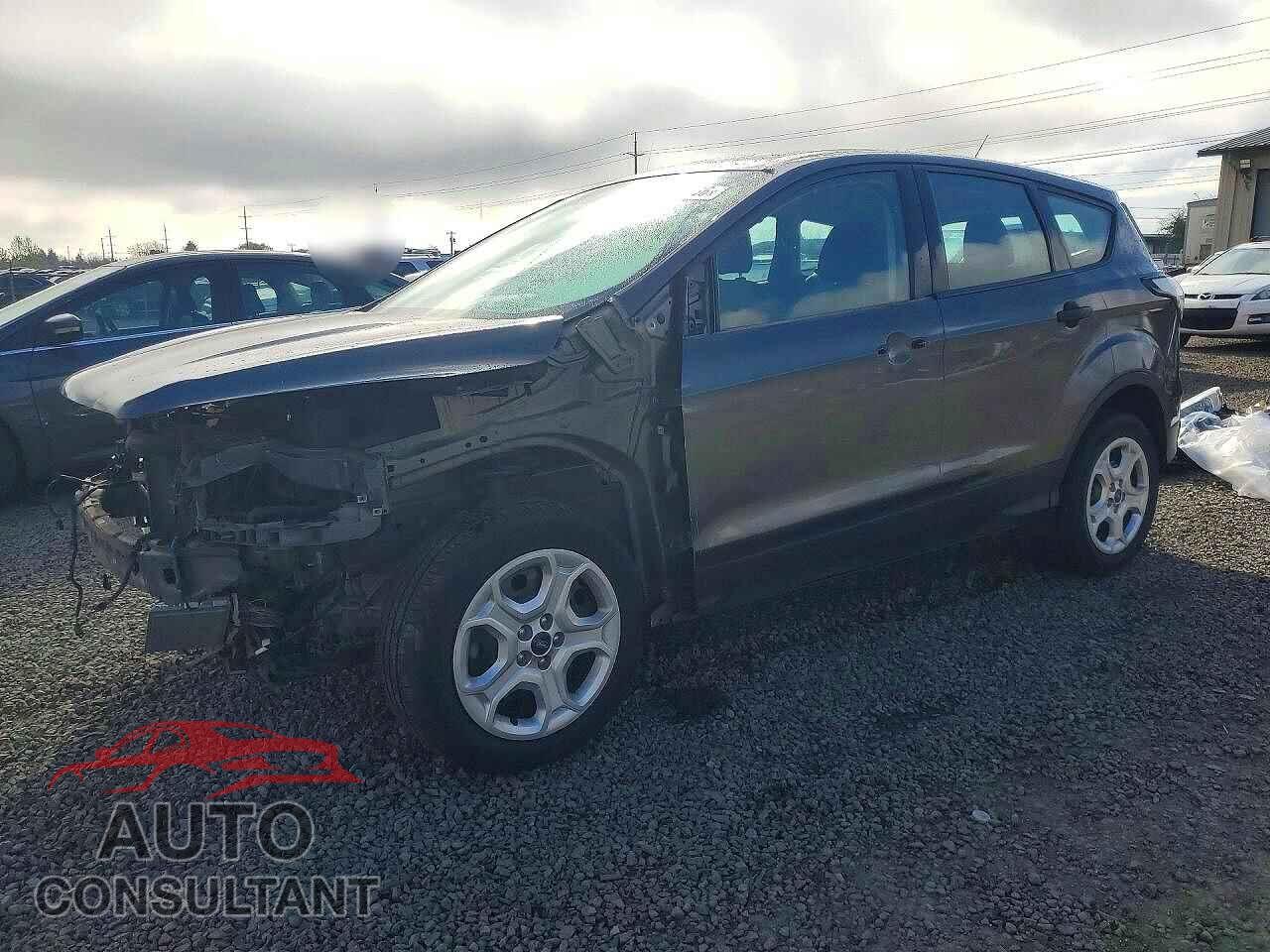 FORD ESCAPE 2017 - 1FMCU0F77HUB16169