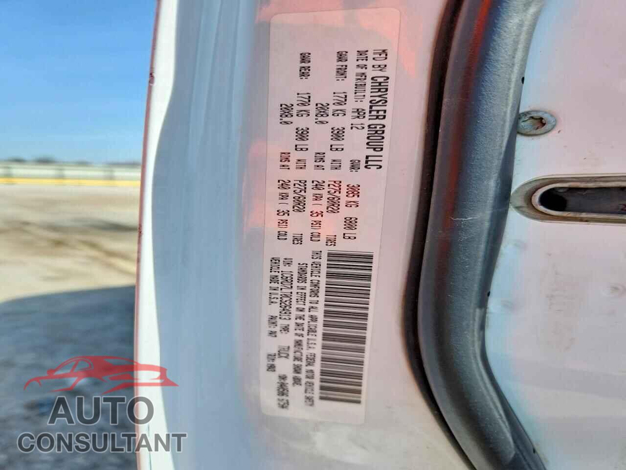 DODGE RAM 1500 2012 - 1C6RD7LT0CS264913