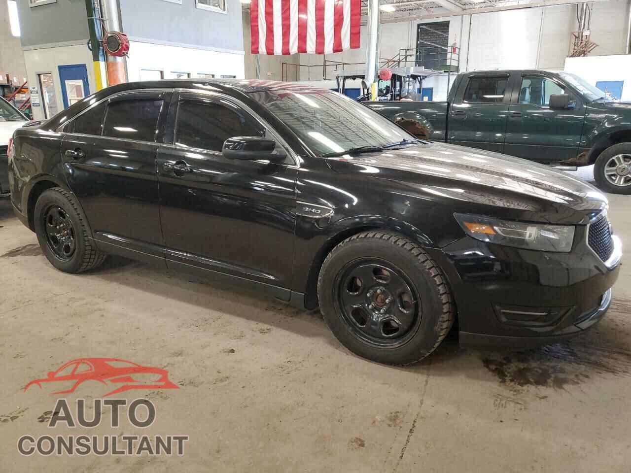 FORD TAURUS 2016 - 1FAHP2KT3GG131562