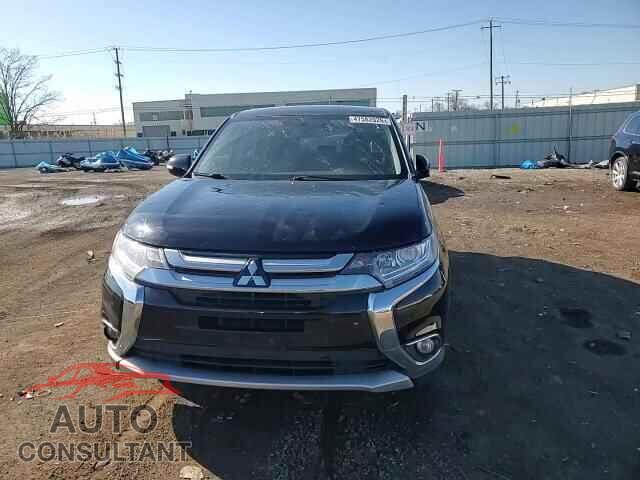 MITSUBISHI OUTLANDER 2017 - JA4AD3A39HZ070830