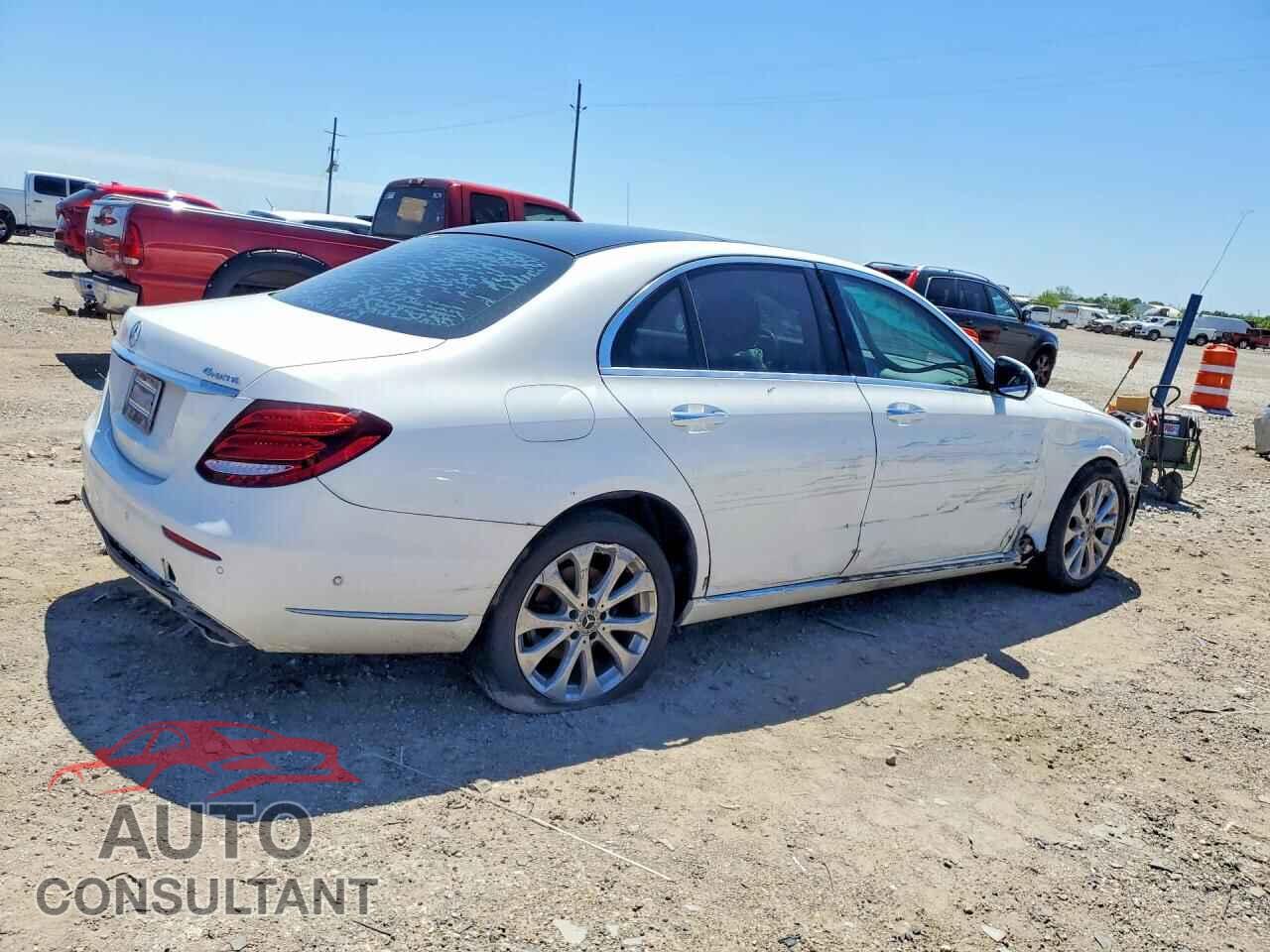 MERCEDES-BENZ E-CLASS 2018 - WDDZF4KB8JA398166