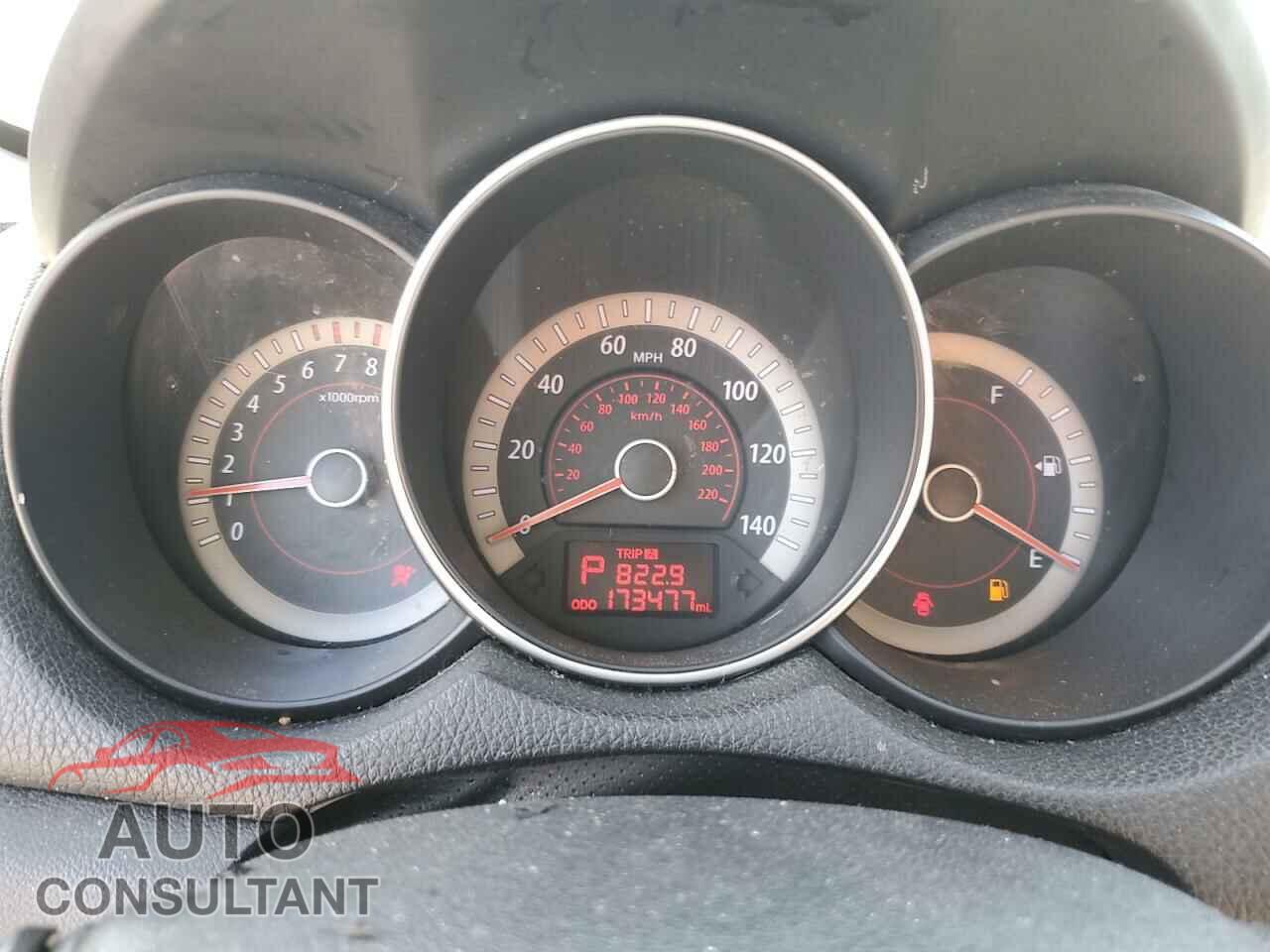 KIA FORTE 2012 - KNAFT4A23C5489636