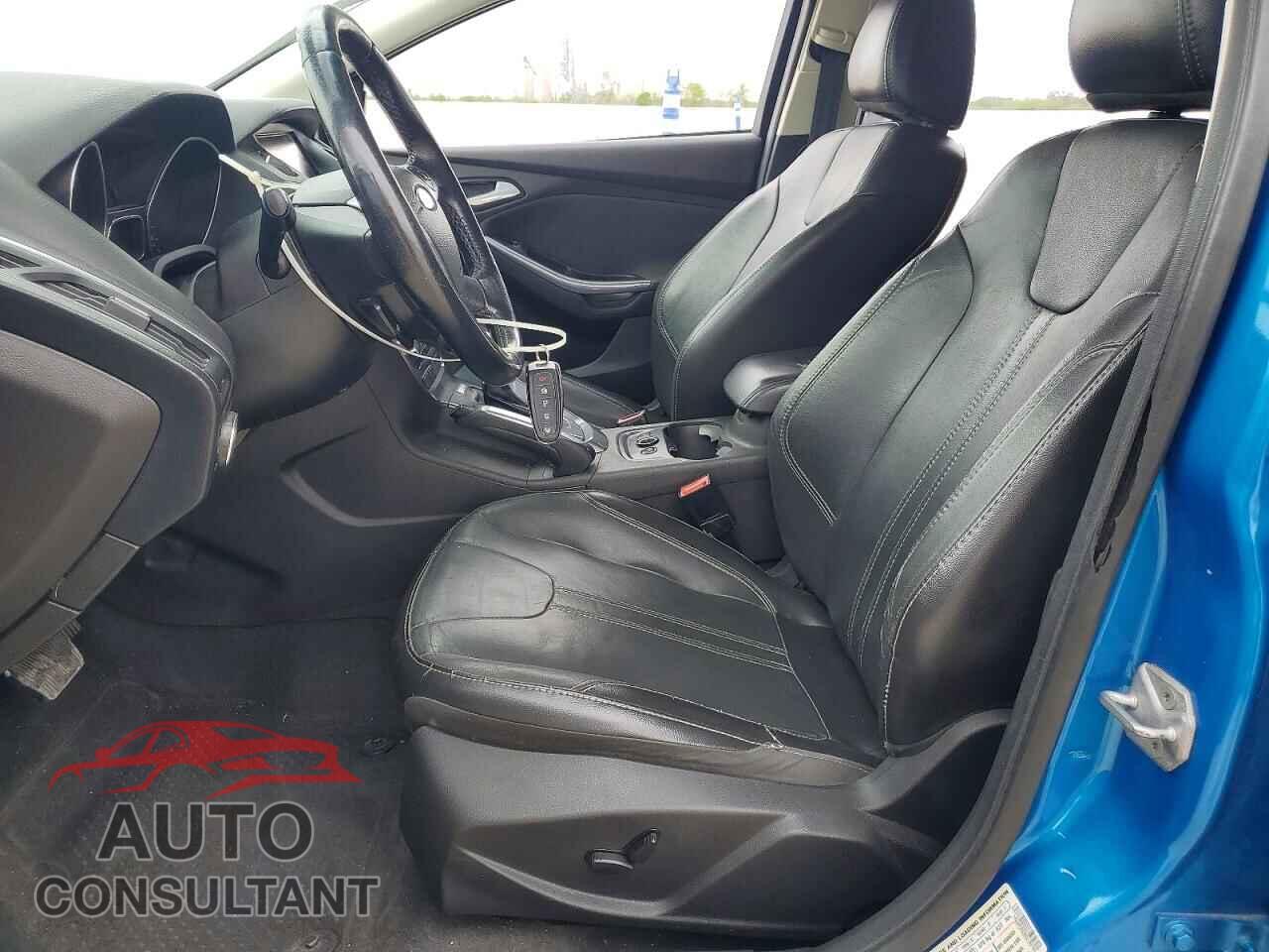 FORD FOCUS 2014 - 1FADP3N22EL109161