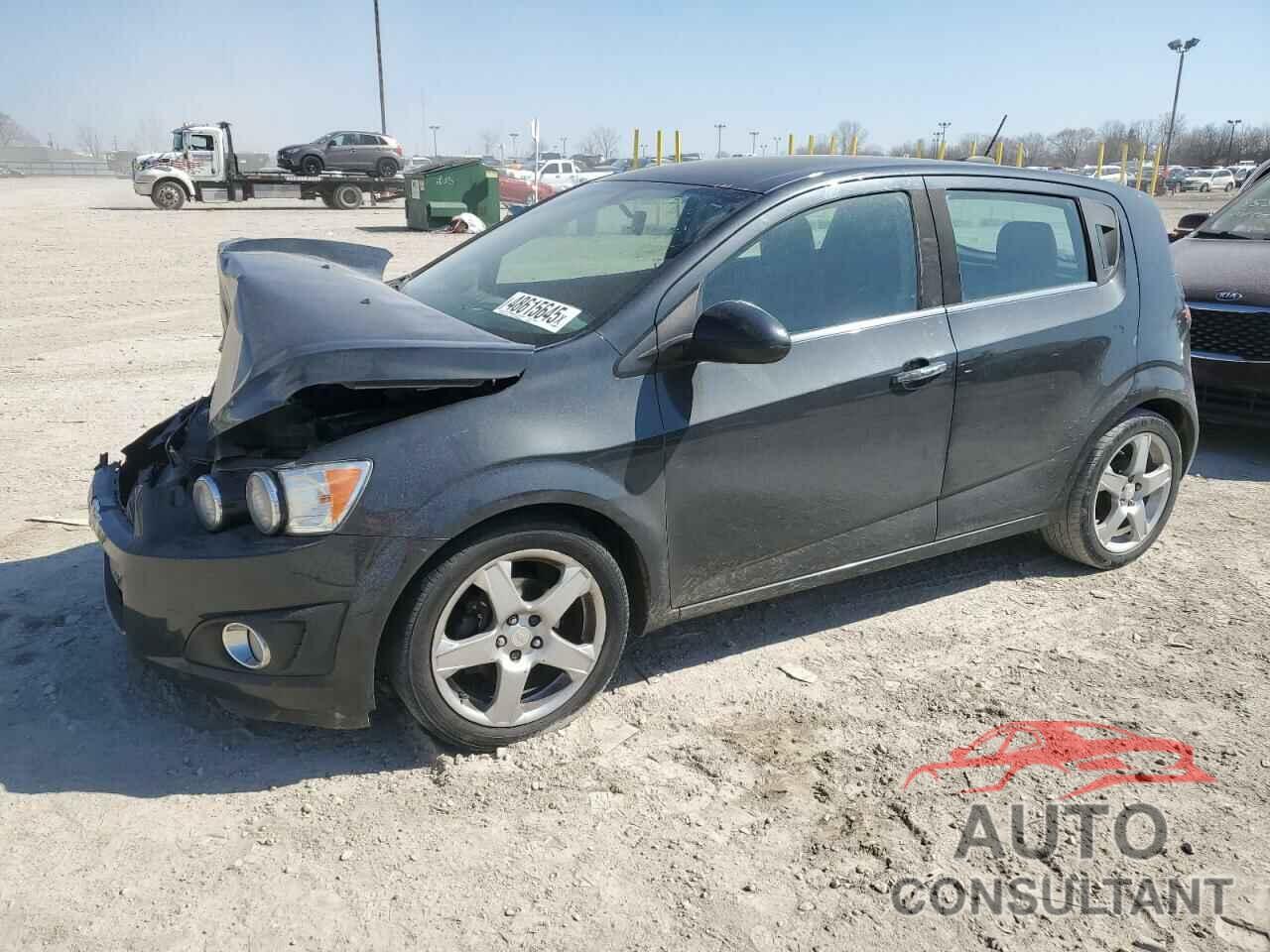 CHEVROLET SONIC 2015 - 1G1JE6SB1F4120374