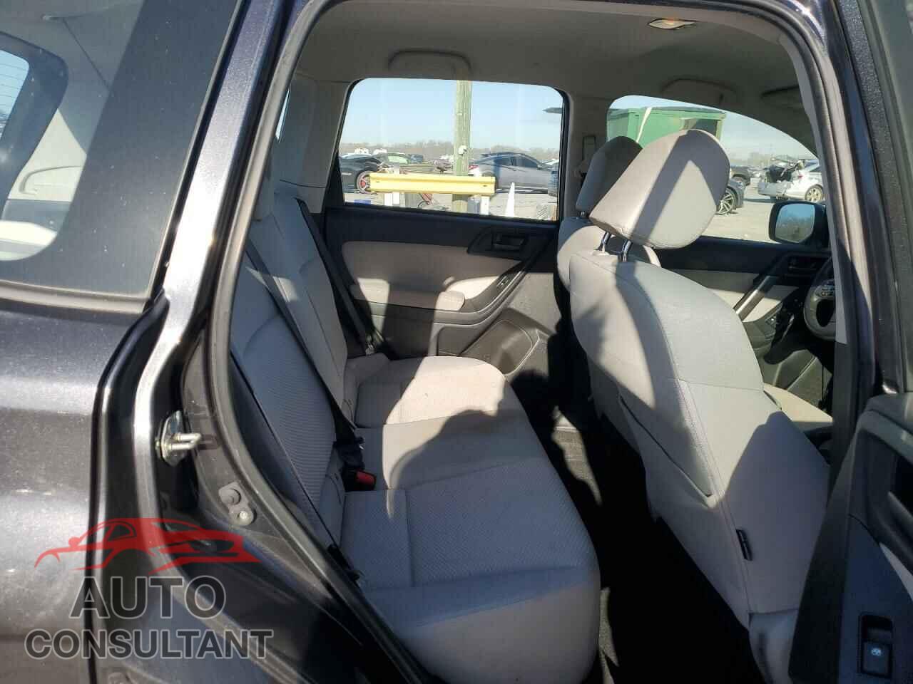 SUBARU FORESTER 2014 - JF2SJAAC3EH470215