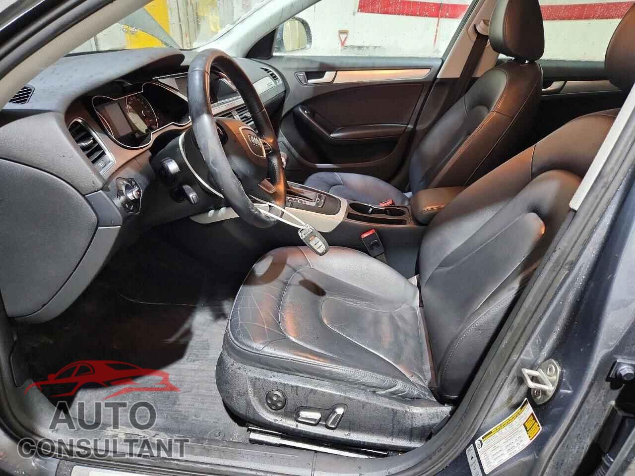 AUDI A4 2015 - WA1TFAFLXFA016125