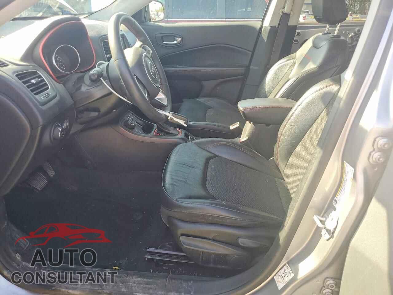 JEEP COMPASS 2021 - 3C4NJDDB7MT591037