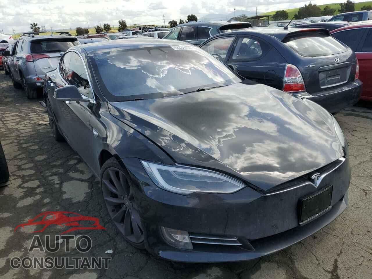 TESLA MODEL S 2017 - 5YJSA1E16HF195774