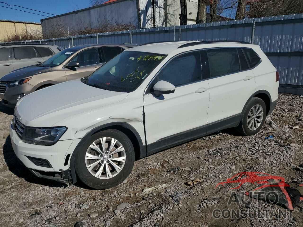 VOLKSWAGEN TIGUAN 2018 - 3VV3B7AX5JM086823
