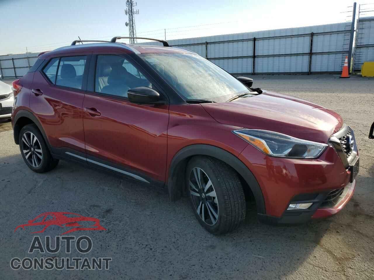 NISSAN KICKS 2020 - 3N1CP5DVXLL523788
