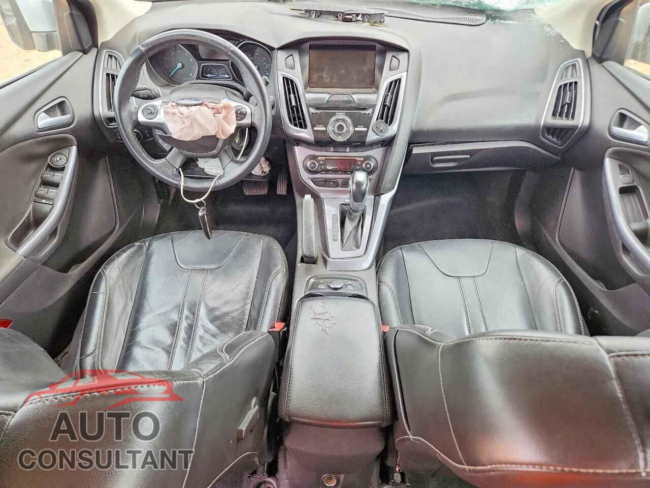 FORD FOCUS 2014 - 1FADP3N23EL367799