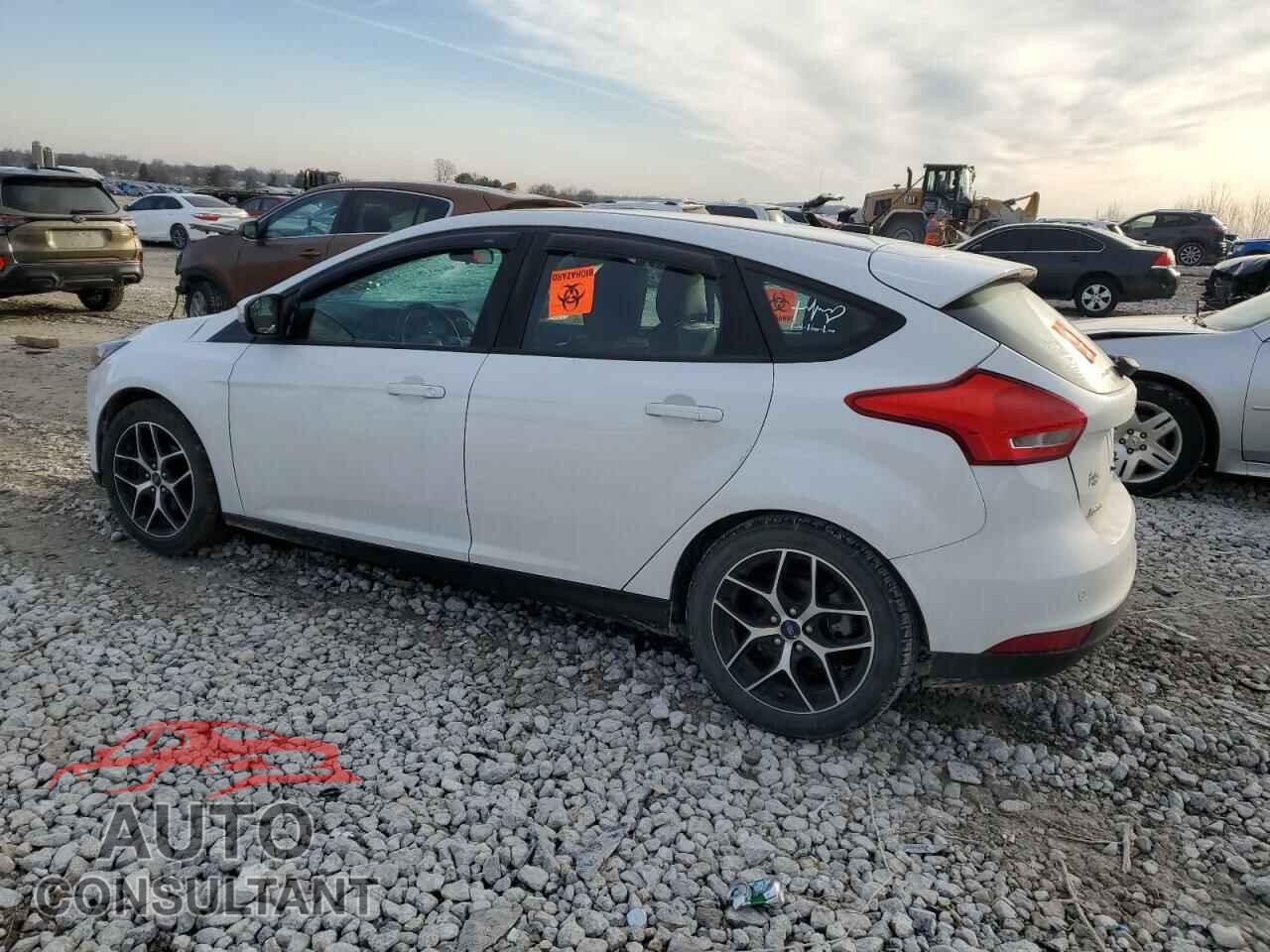 FORD FOCUS 2017 - 1FADP3M22HL318499