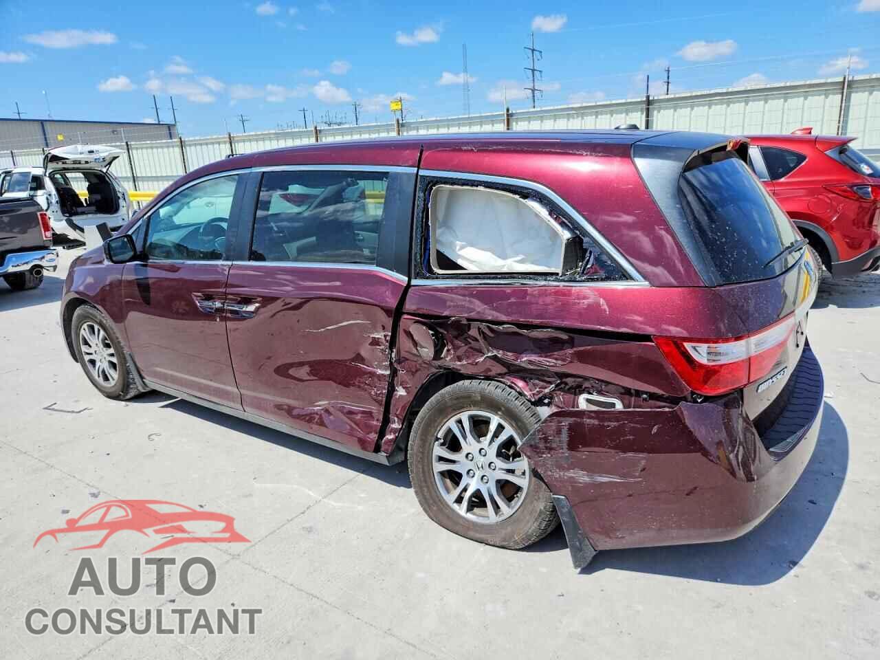 HONDA ODYSSEY 2013 - 5FNRL5H68DB037308
