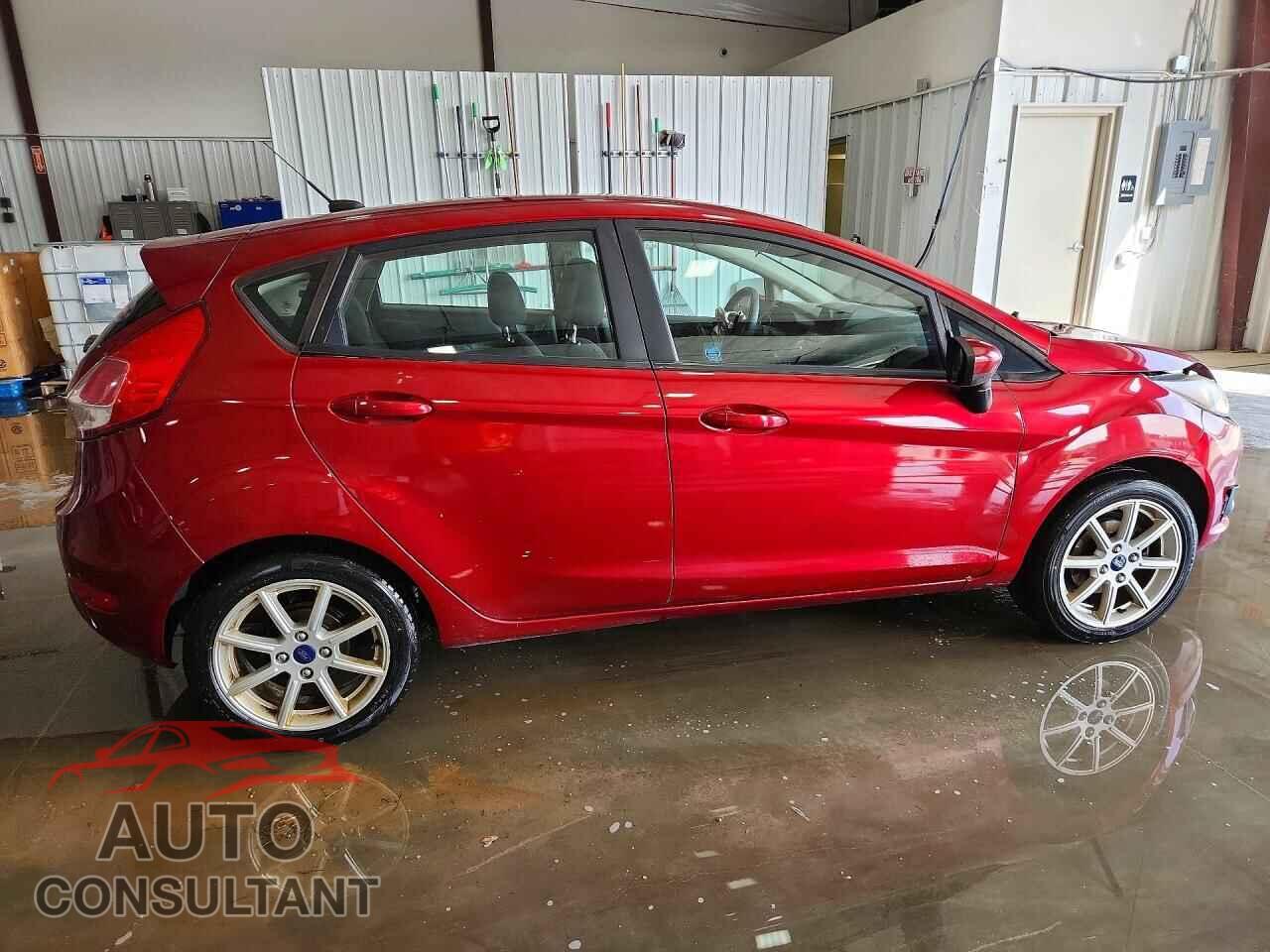 FORD FIESTA 2017 - 3FADP4EJ9HM138821