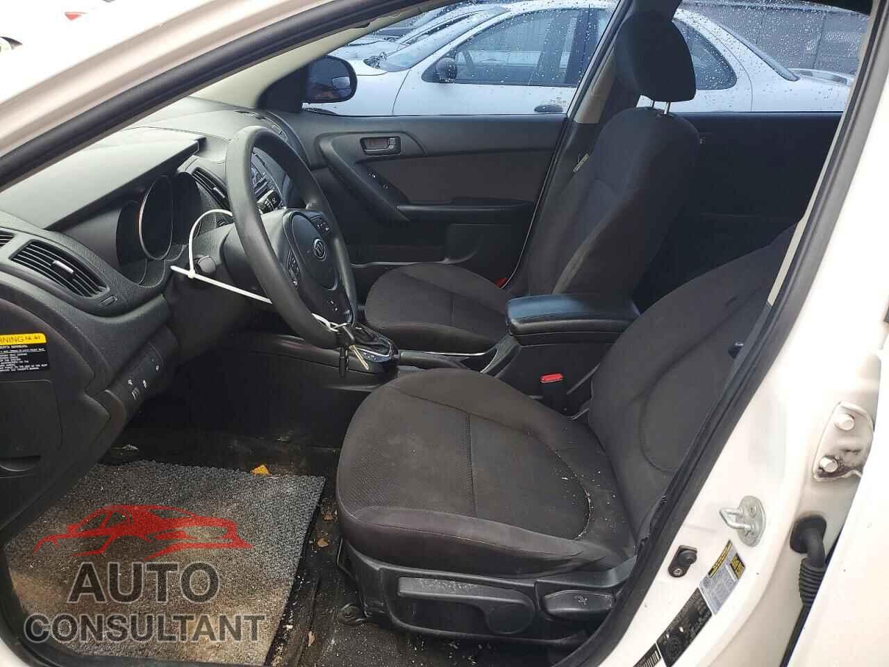 KIA FORTE 2012 - KNAFU4A24C5628041