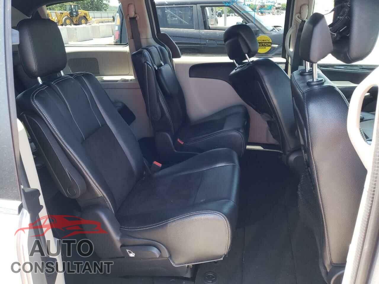 DODGE GRAND CARA 2019 - 2C4RDGCG0KR753193
