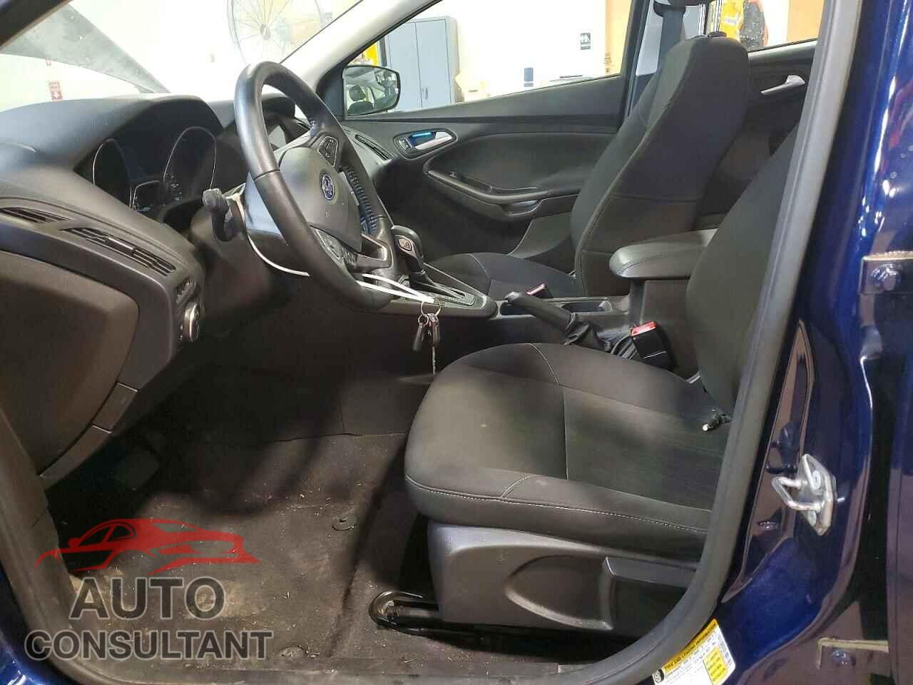 FORD FOCUS 2017 - 1FADP3M20HL220894
