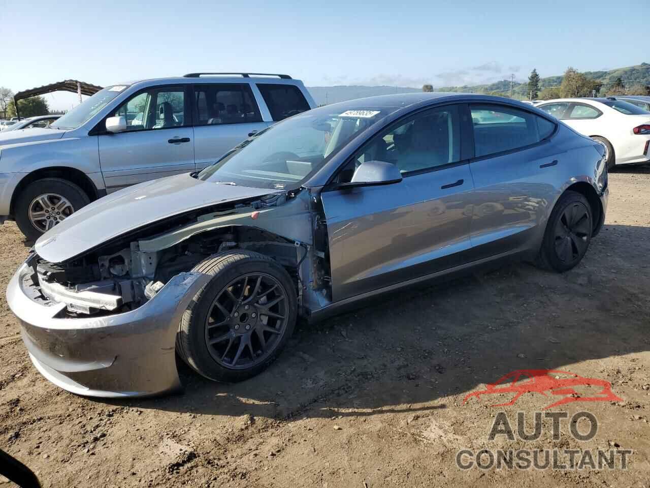 TESLA MODEL 3 2025 - 5YJ3E1EA6SF889235