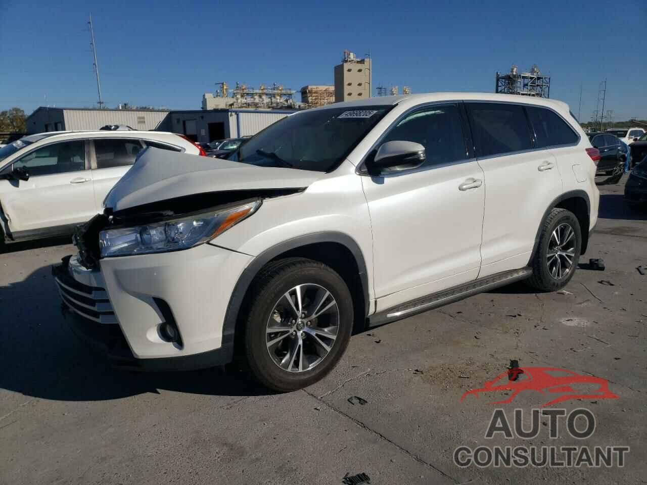 TOYOTA HIGHLANDER 2017 - 5TDZZRFH0HS215563