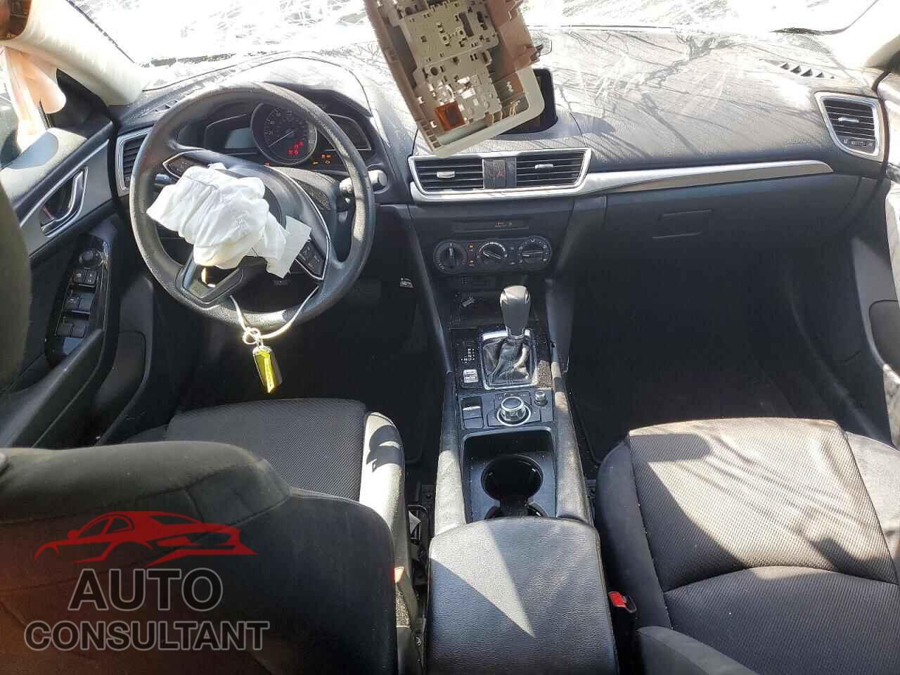MAZDA 3 2017 - 3MZBN1U73HM113390