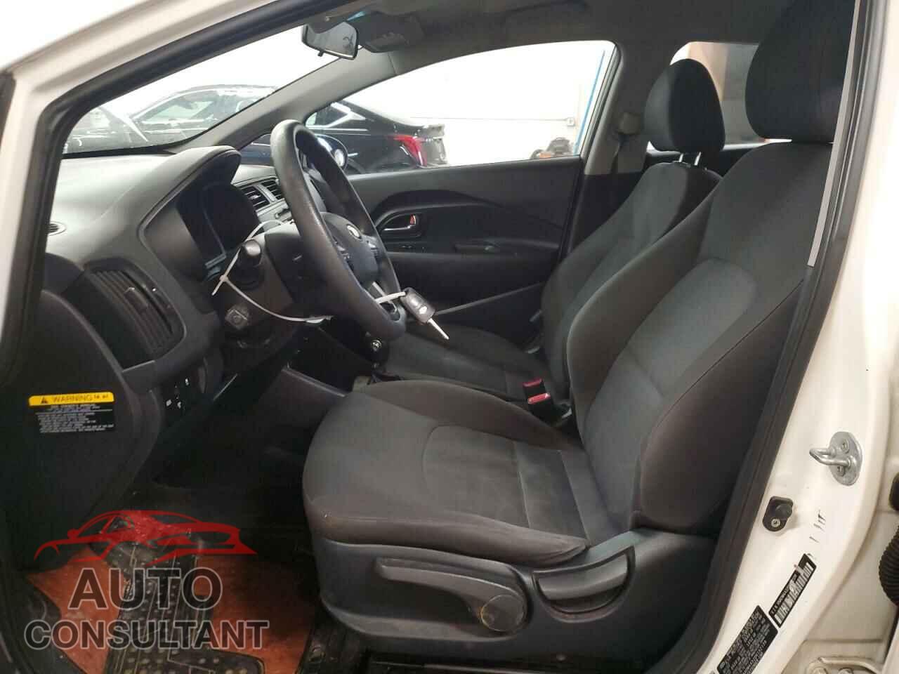 KIA RIO 2013 - KNADM4A32D6152139