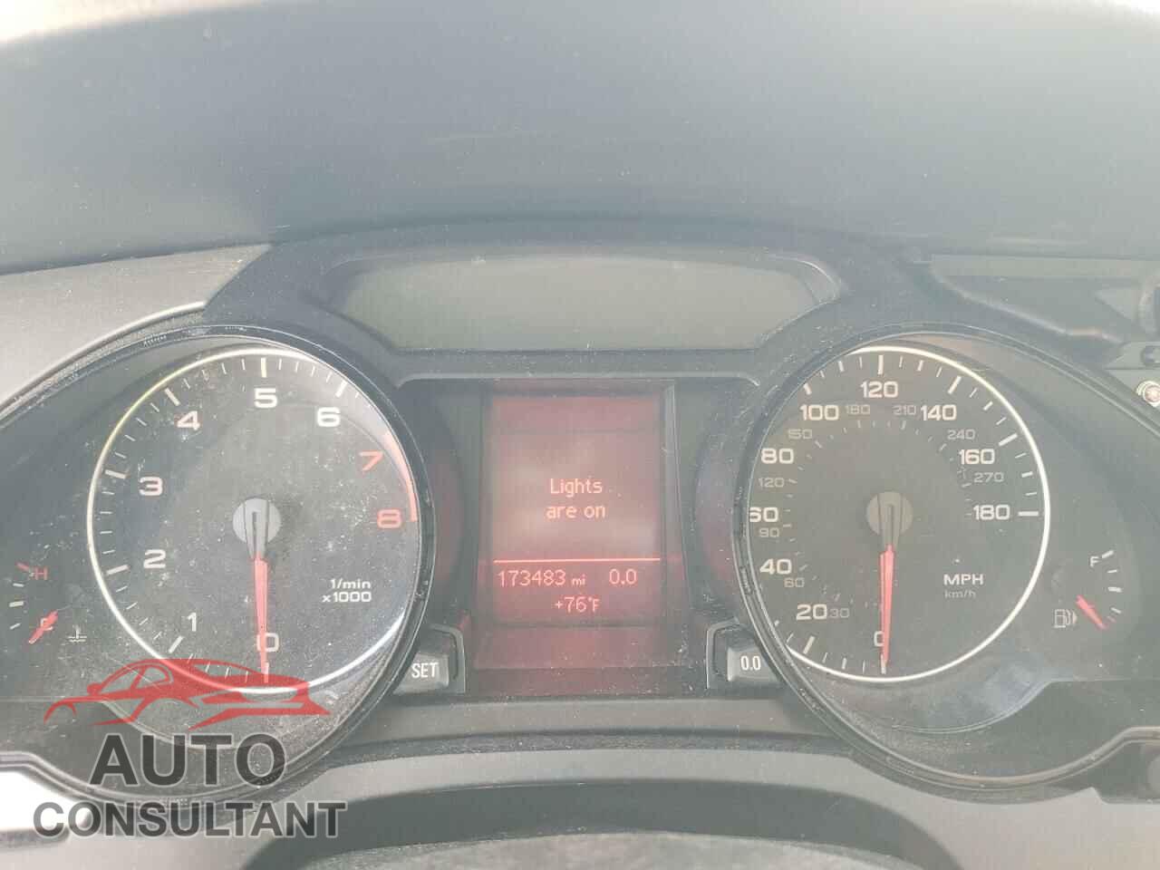 AUDI A5 2012 - WAUCFAFR1CA001449