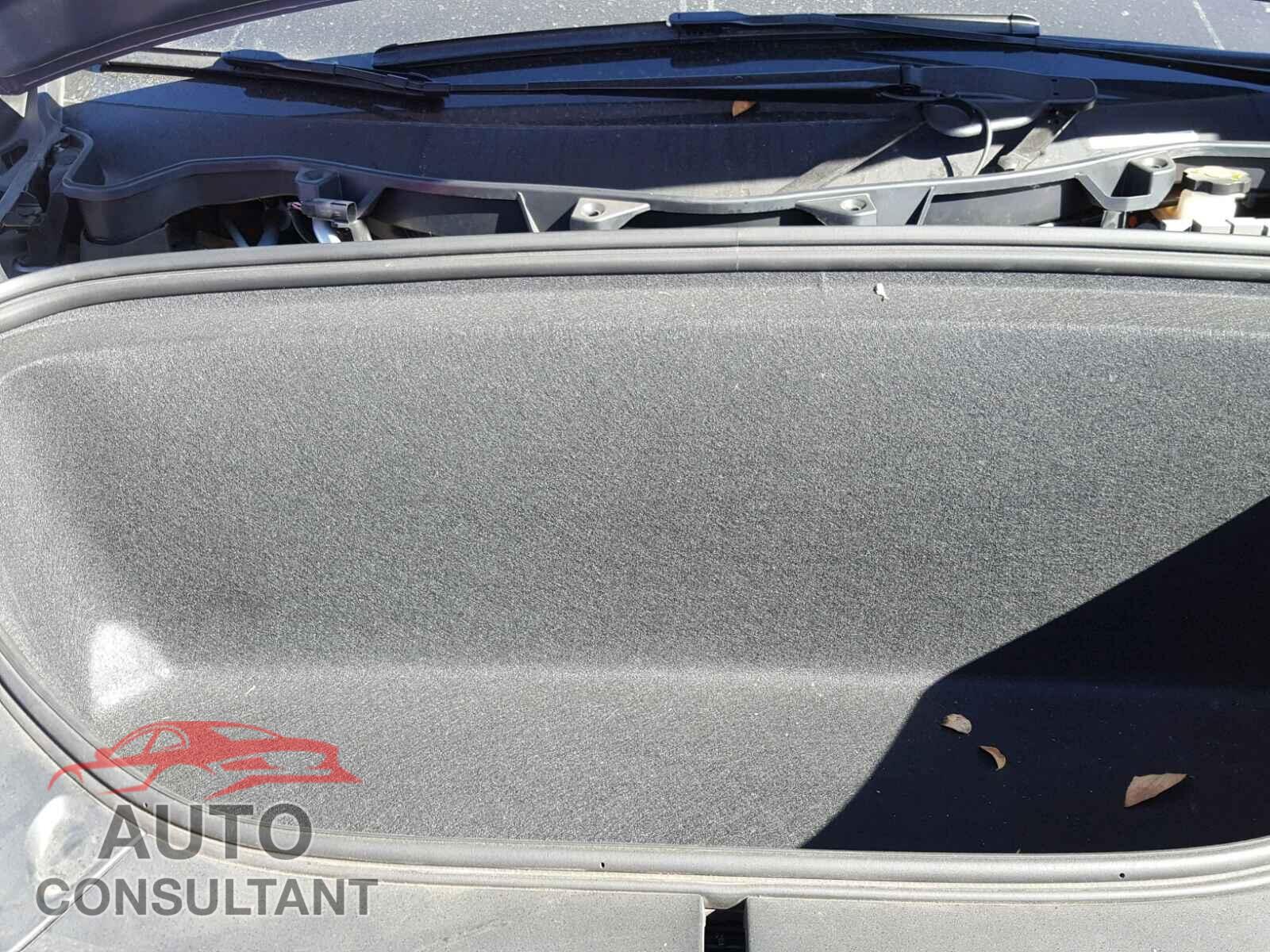 TESLA MODEL X 2017 - 5YJXCBE24HF051252