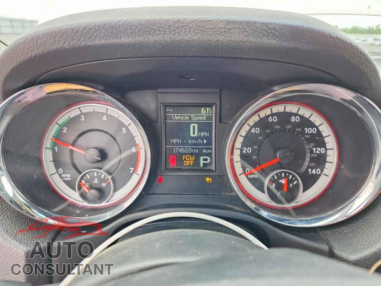 DODGE DURANGO 2012 - 1C4SDJET1CC107132