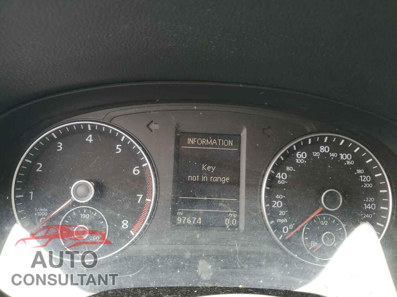 VOLKSWAGEN PASSAT 2014 - 1VWCT7A30EC008902