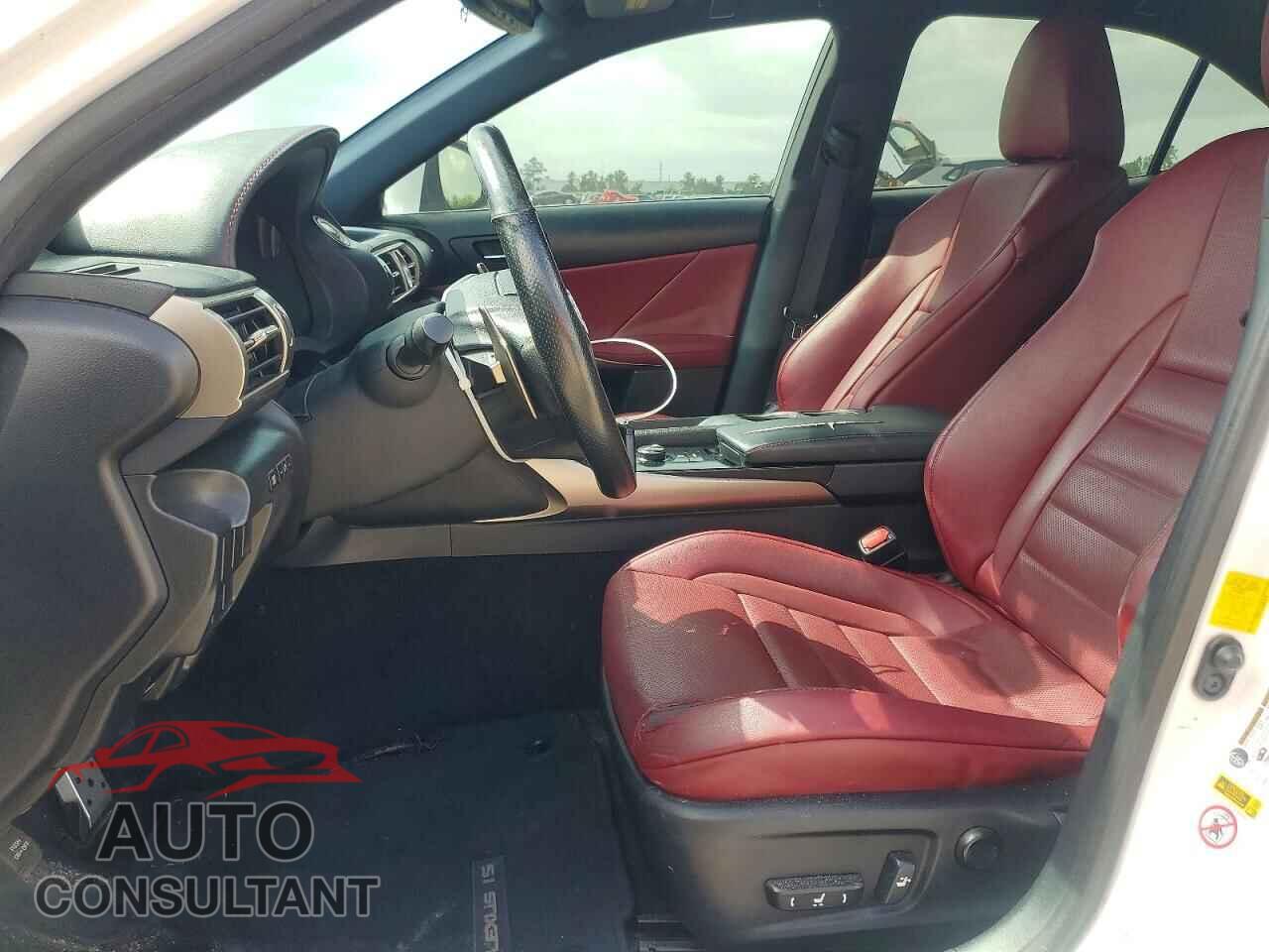 LEXUS IS 2014 - JTHBF1D28E5038030