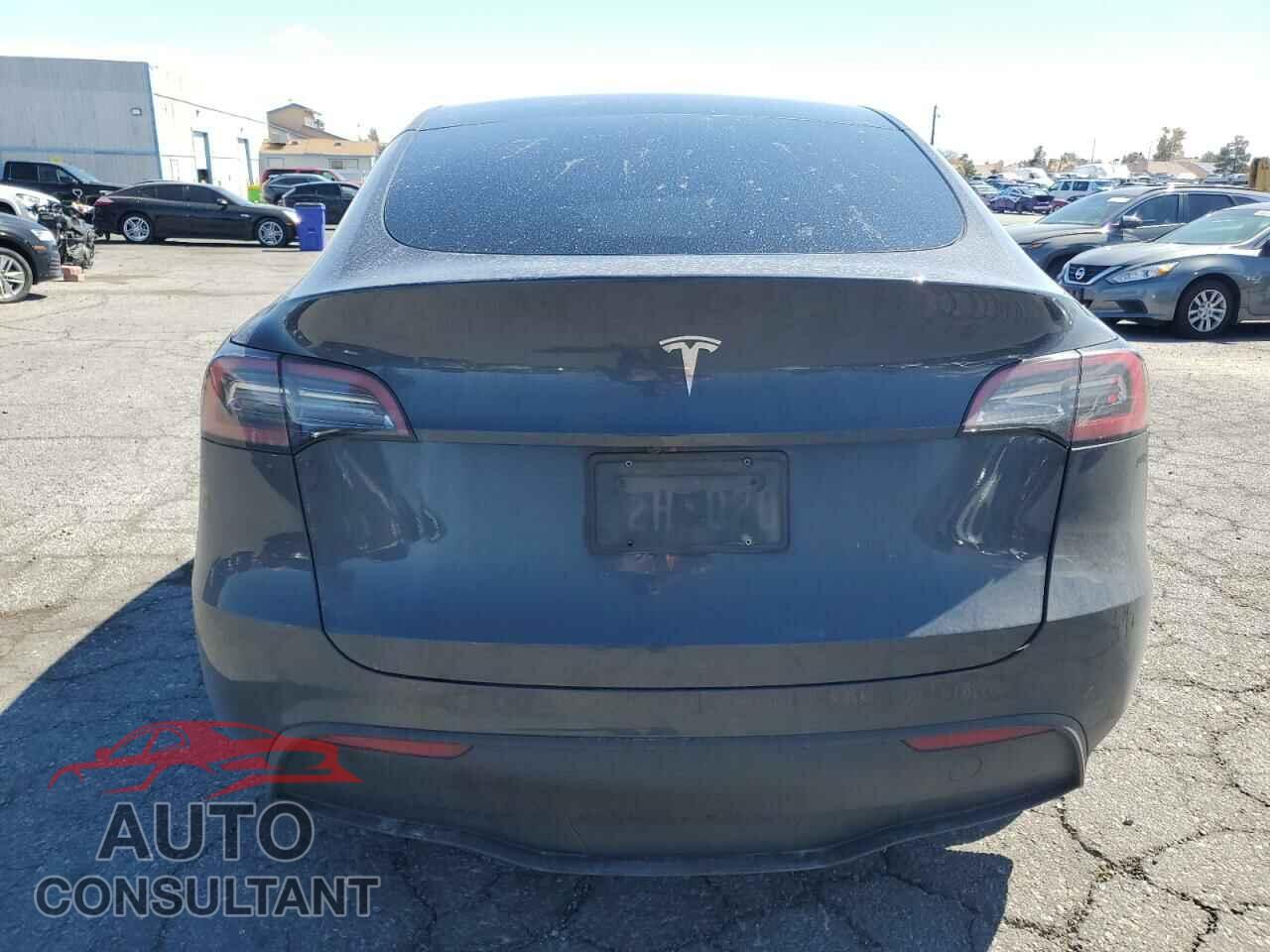 TESLA MODEL Y 2024 - 7SAYGDED8RF023965