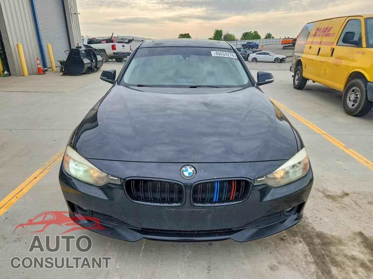 BMW 3 SERIES 2014 - WBA3C3C54EF983439