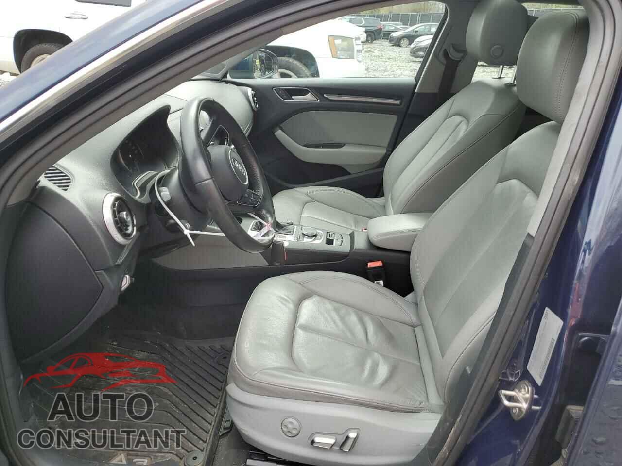AUDI A3 2017 - WAUTPBFFXHA051153