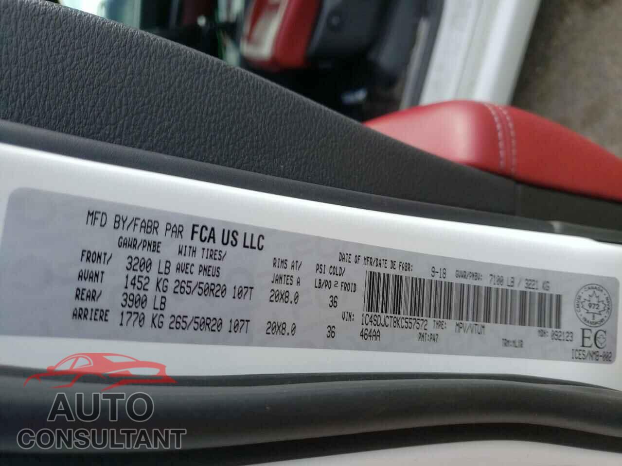 DODGE DURANGO 2019 - 1C4SDJCT8KC557572