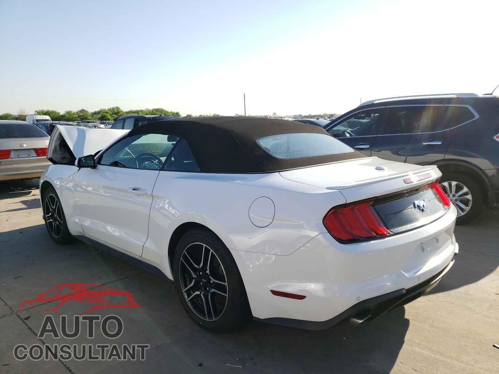 FORD MUSTANG 2019 - 1FATP8UH4K5151040
