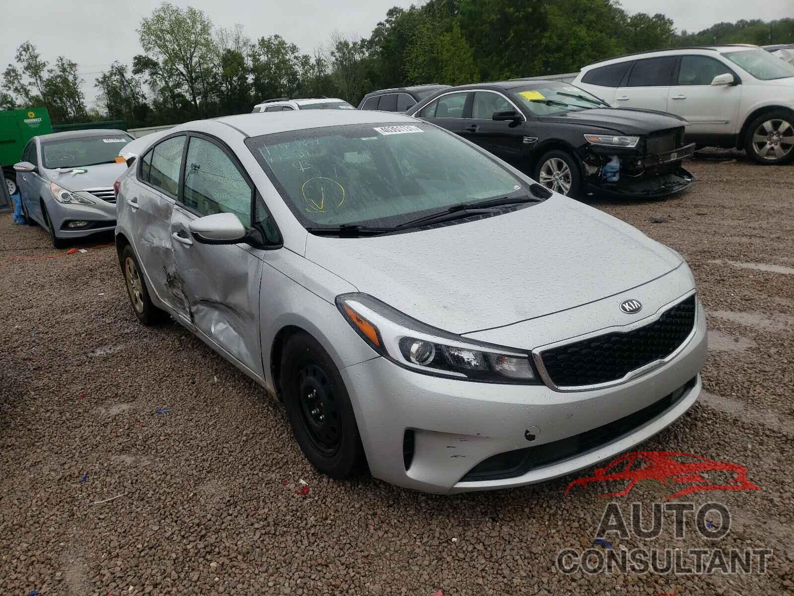 KIA FORTE 2017 - 3KPFL4A74HE014376