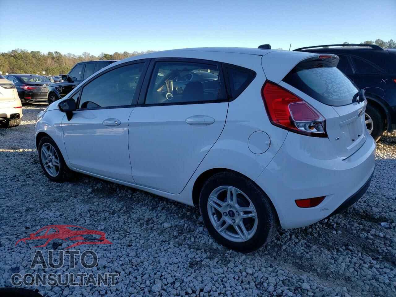 FORD FIESTA 2017 - 3FADP4EJ3HM132335