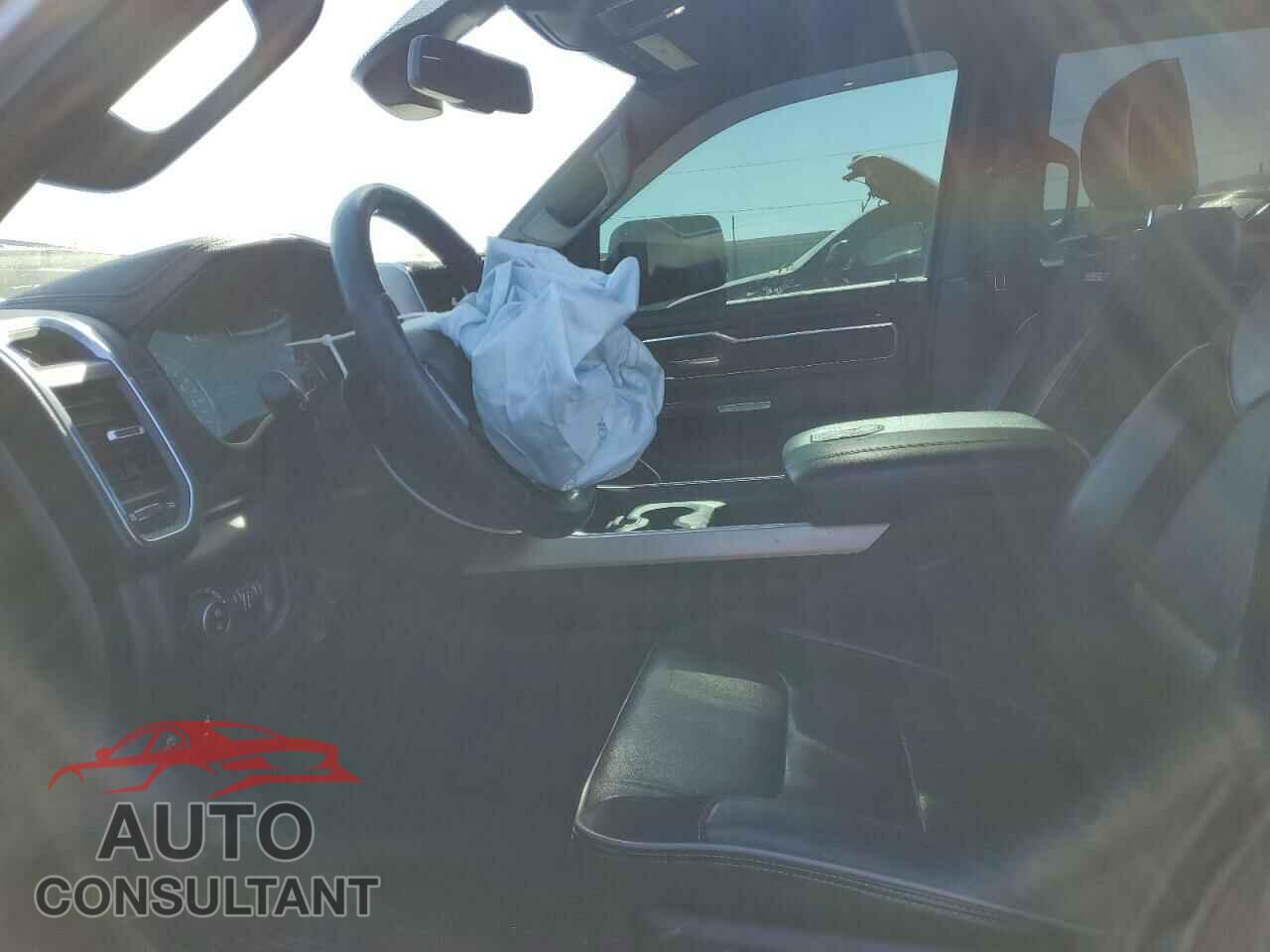 RAM 1500 2019 - 1C6SRFRT4KN692243