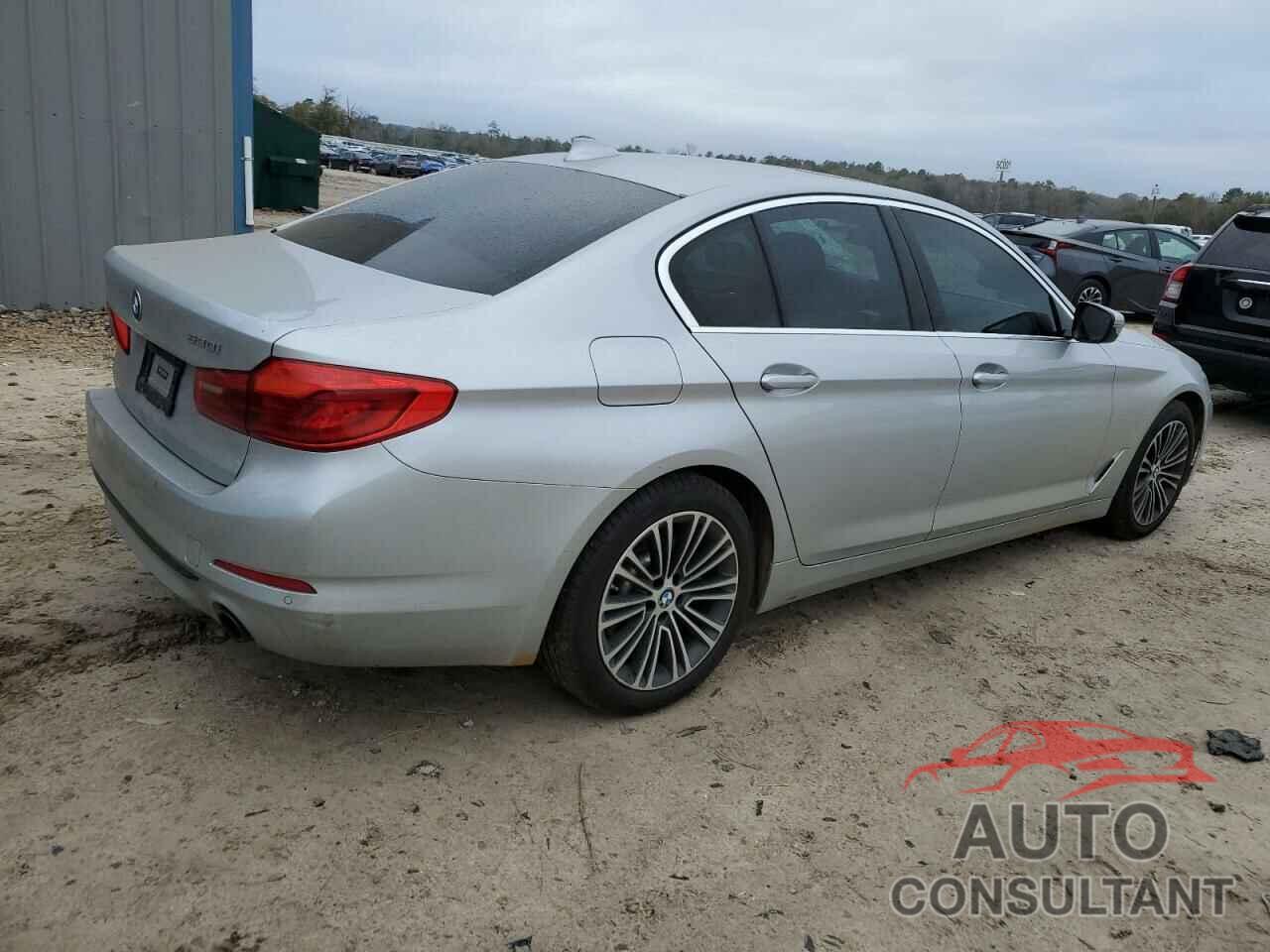 BMW 5 SERIES 2019 - WBAJA5C52KG901142