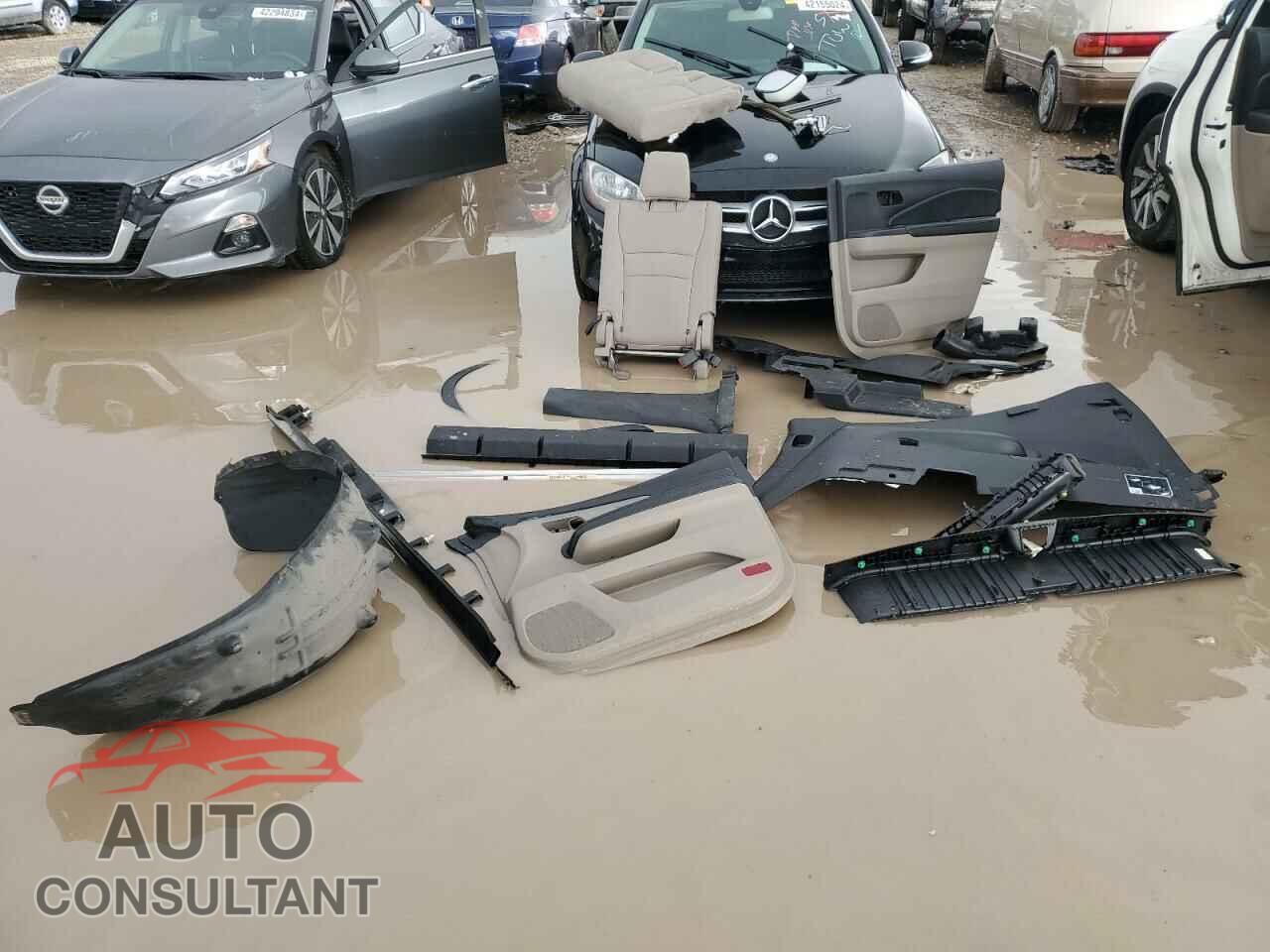 HONDA PILOT 2019 - 5FNYF6H56KB046814