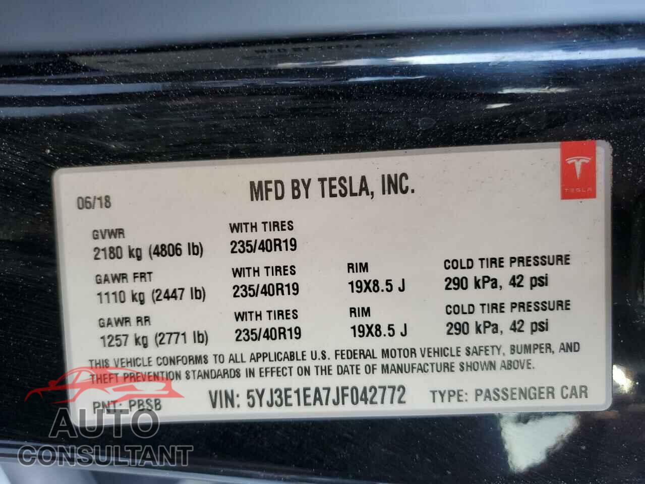 TESLA MODEL 3 2018 - 5YJ3E1EA7JF042772