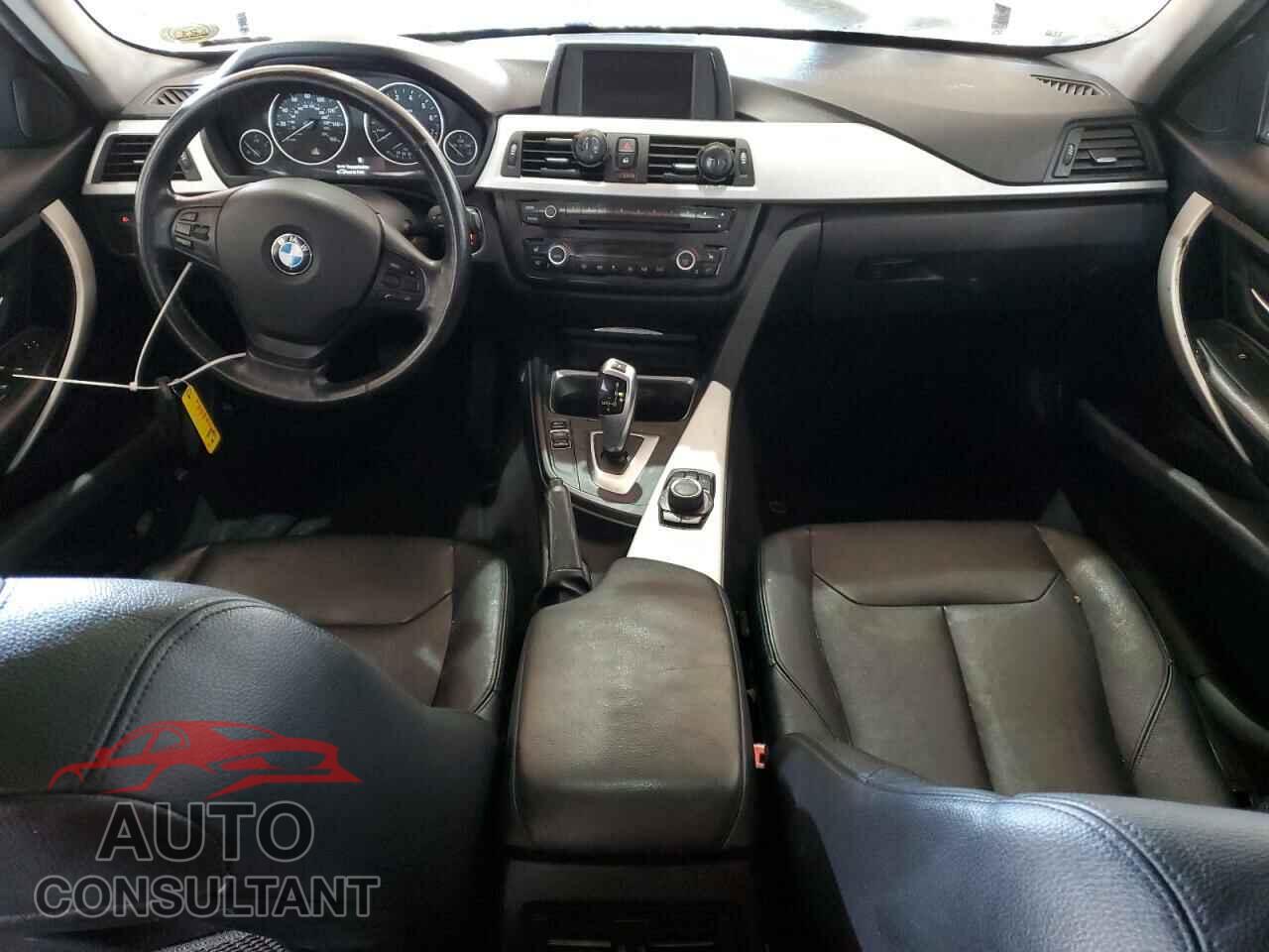 BMW 3 SERIES 2013 - WBA3B3C58DF538137