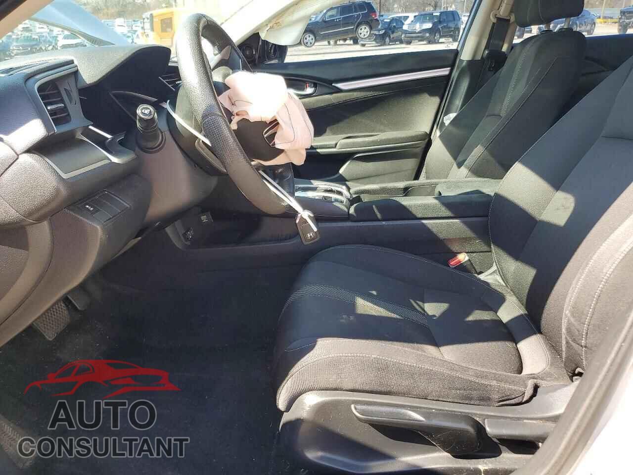 HONDA CIVIC 2018 - 19XFC2F77JE024287