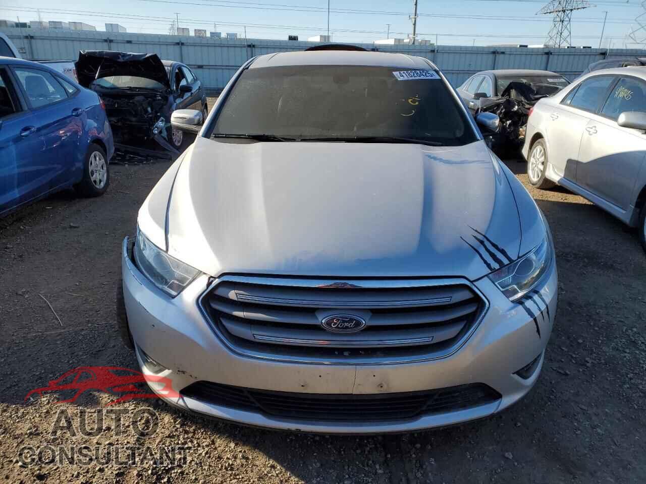 FORD TAURUS 2017 - 1FAHP2E82HG127799