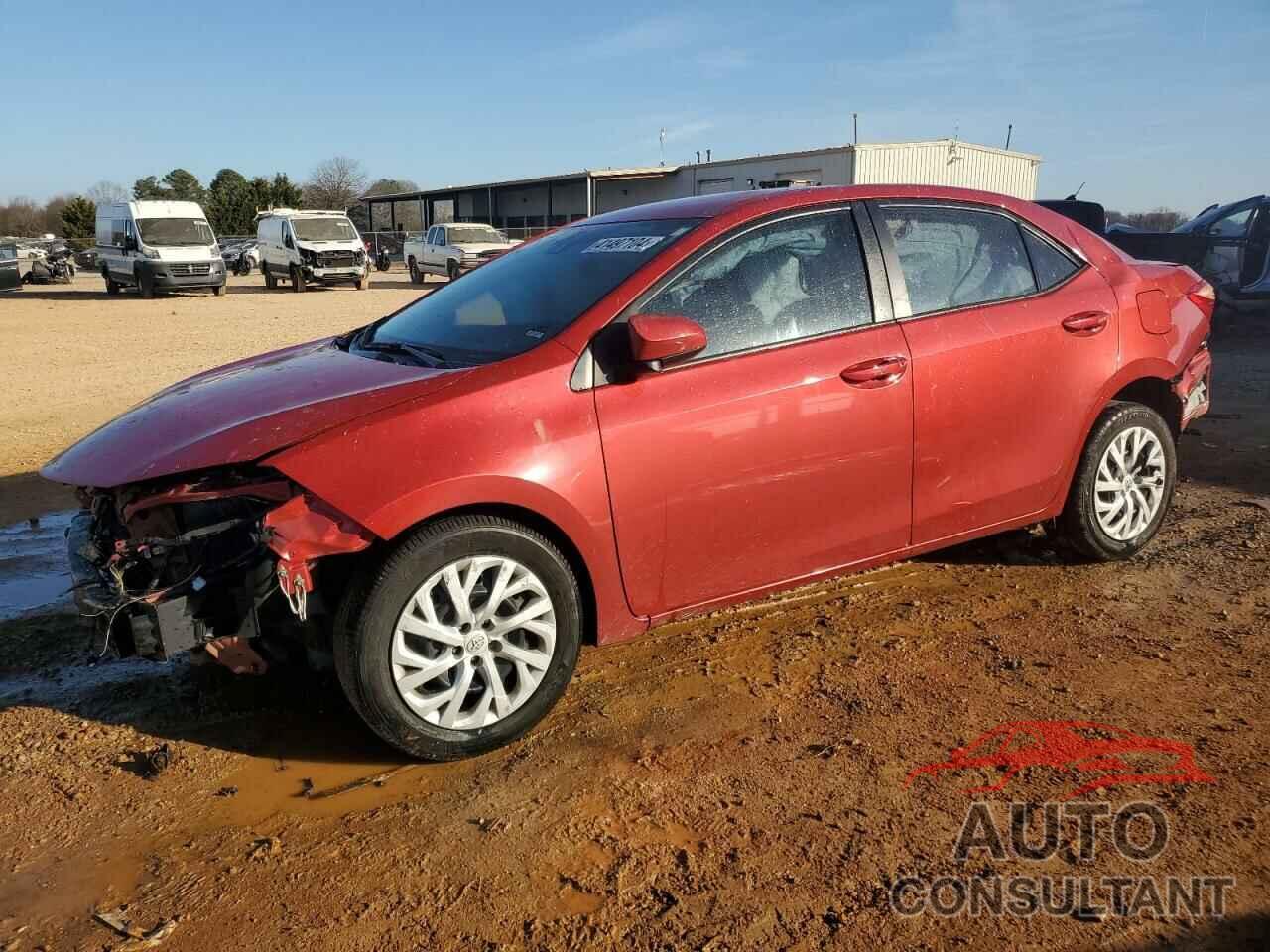 TOYOTA COROLLA 2018 - 5YFBURHEXJP831322