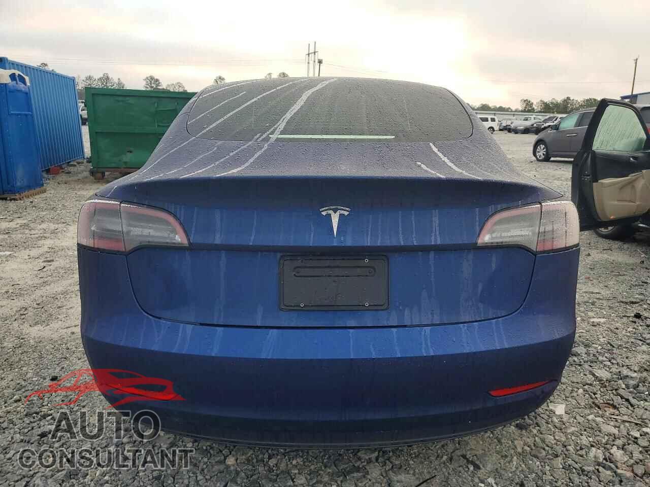 TESLA MODEL 3 2023 - 5YJ3E1EA5PF567953