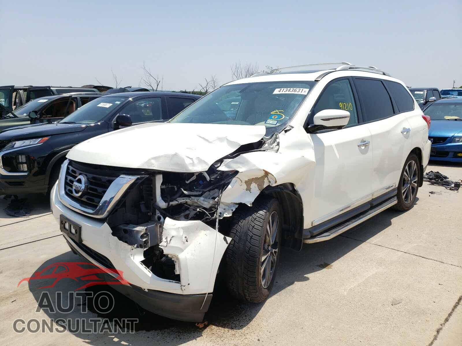 NISSAN PATHFINDER 2017 - 5N1DR2MM8HC618897