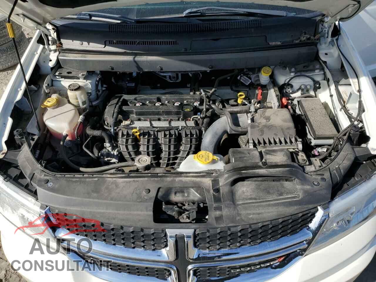 DODGE JOURNEY 2018 - 3C4PDCAB2JT449012