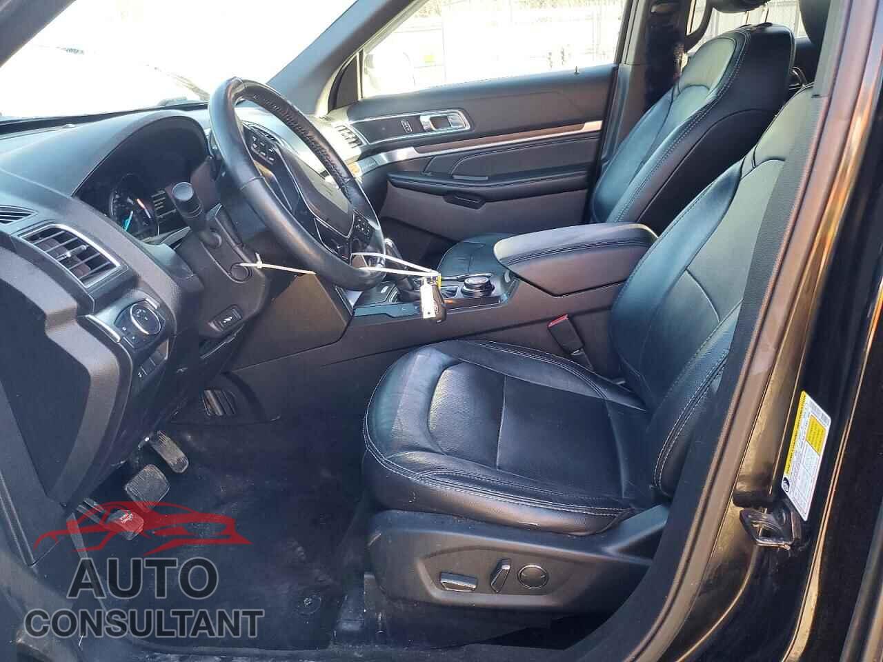 FORD EXPLORER 2017 - 1FM5K8F81HGC93224