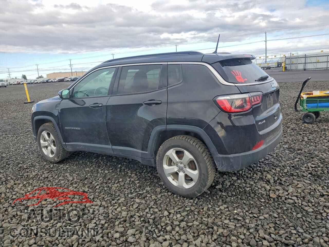 JEEP COMPASS 2018 - 3C4NJDBB3JT366371